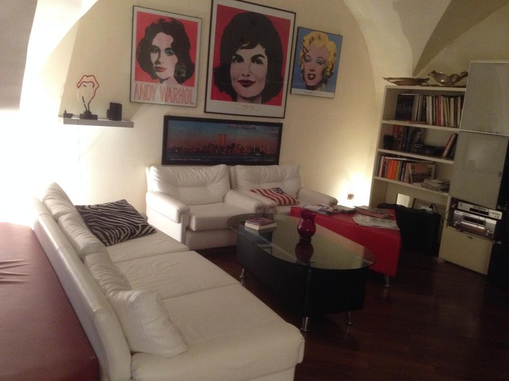 Loft Piazza Universita Катанія Номер фото